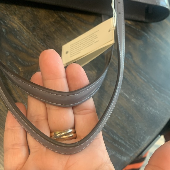 Tory Burch Emerson grey patent leather tote NWT - Picture 5 of 11